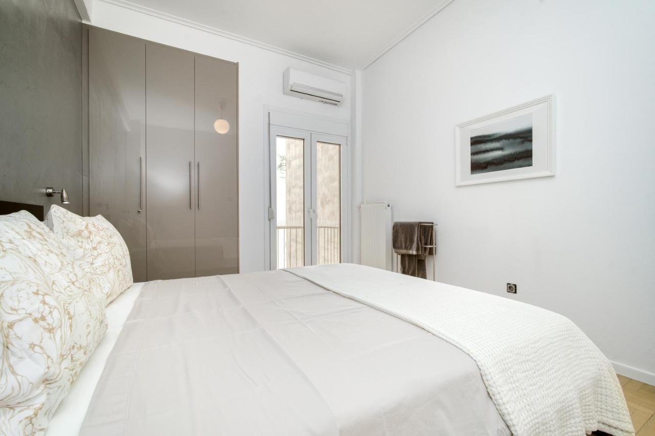 Elegant Light Two Bedroom Apartment In City Center Athene Buitenkant foto